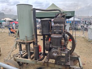 Welland Steam Rally - Crossley VE08 2 stroke Diesel Engine - Vintage Engine Enthusiast