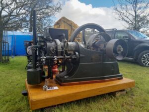 Stradsett Vintage Rally - Hornsby Gas Engine - Vintage Engine Enthusiast