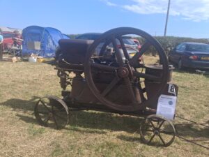 Haddenham Steam Rally - 6hp Amanco Engine - Vintage Engine Enthusiast
