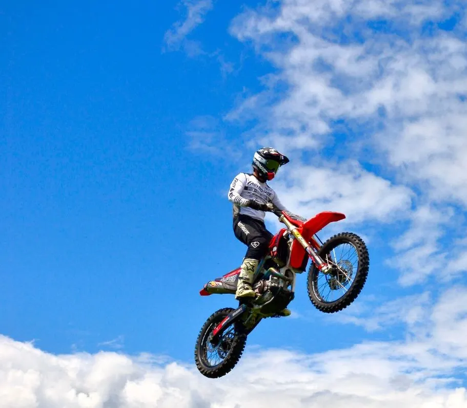 Henham Steam & Country Show - Stannage Stunt Team - Vintage Engine Enthusiast